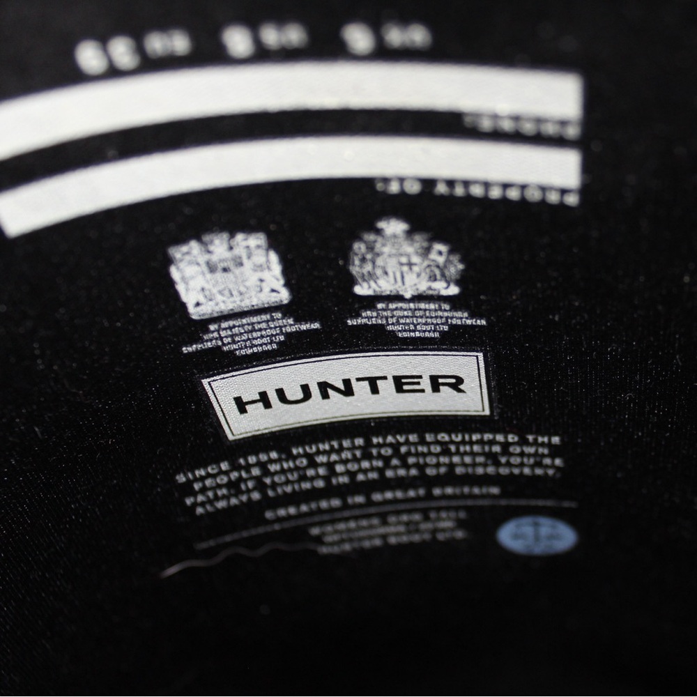 Hunter Classic Black Waterproof Boots - Picture 5 of 6